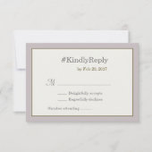 ハッシュタグパーソナライズされた赤面ピンク金ゴールド結婚式の出欠 招待状 (正面)