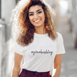 ハッシュタグ# |モダンソーシャルメディア Tシャツ<br><div class="desc">Twitter、Instagram、Facebookシンプル、Pinterestなどスタイリッシュのソーシャルメディアアカウントで使われているハッシュタグで簡単に使用できるお気に入りのとbespokeハッシュタグデザイン。このカスタム#hashtagデザインで自分の力を広げよう!#YourHashtagミニマモダンリストのスクリプトで手書きタイポグラフィがトレンカスタムディングラベルに対応!</div>