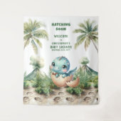 ハッチングマンスーン赤ちゃんシャワーのバナーブルー恐竜 タペストリー (正面)