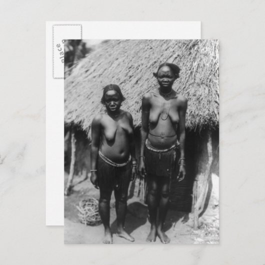 ハットの前に立つヌビア人女性 ポストカード (正面/裏面)