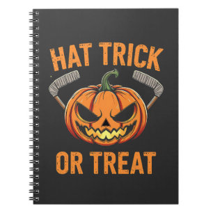 ハットトリックまたはハロウィン不気味アイスホッケー ノートブック