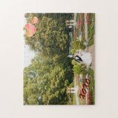 ハッパーソナライズされたプカップル愛XOXO記念日 ジグソーパズル (縦)