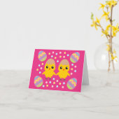 ハッピーイースターかわいい雛 カード (黄色い花)