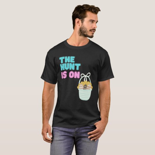 ハッピーイースターエッグタイムトゥー狩りかわいいバニー耳Sist Tシャツ