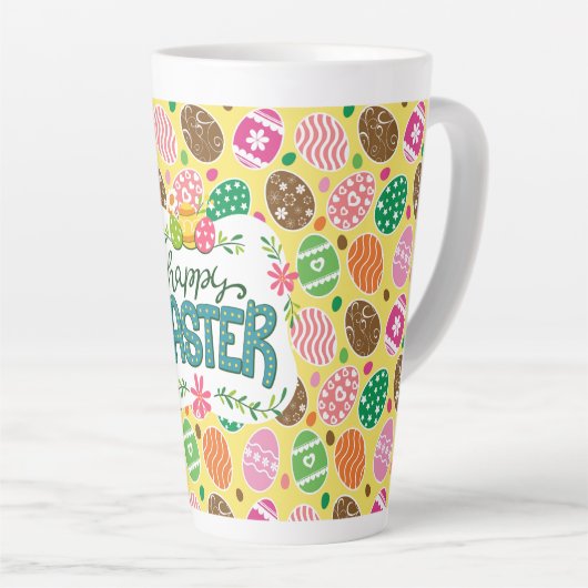 ハッピーイースターカラフルイースターエッグスパターン黄 カフェラテマグ (右アングル)
