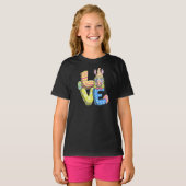 ハッピーイースターデイかわいい格言ラブイースターエッグバニー Tシャツ (正面フル)