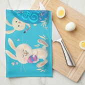 ハッピーイースターバニーとイースターエッグパーソナライズされた キッチンタオル (四つ折り)