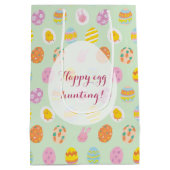 ハッピーイースターピンクバニーガーデンエッグ狩りグリーン ミディアムペーパーバッグ (裏面)