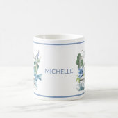 ハッピーイースターフラワーブルーバニーラビットパーソナライズされた コーヒーマグカップ (中央)