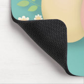 ハッピーイースター卵と花ソフトピンク黄色 マウスパッド (コーナー)