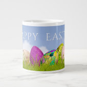 ハッピーイースター飾エッグ写真ブルースカイ ジャンボコーヒーマグカップ (正面)