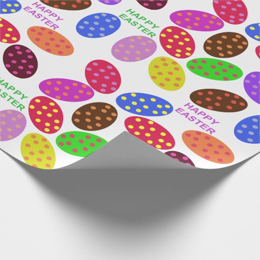 "ハッピーイースター"散在する色のスポットイースター卵 ラッピングペーパー (角)