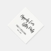 ハッピーエバーアフターパーティータイポグラフィホワイト スタンダードカクテルナプキン (角)
