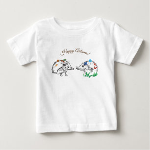 ハッピーオータムヘッジホグスケッチスケッチTシャツ ベビーTシャツ