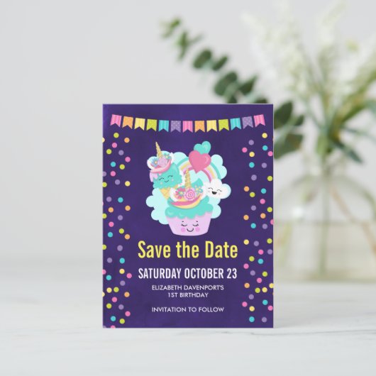 ハッピーカップケーキとアイスクリームの誕生日日付を保存 案内ポストカード (スタンド正面)