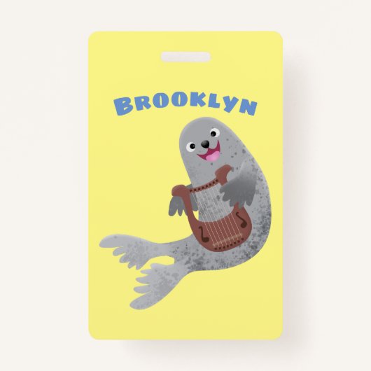 ハッピーキュートなハープシール漫画イラストレーション バッジ (正面)