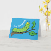 ハッピーキュートグリーンキャタピラーアニメイラストレーション カード (黄色い花)