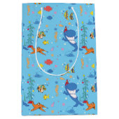 ハッピークリスマスサメ ミディアムペーパーバッグ (正面)