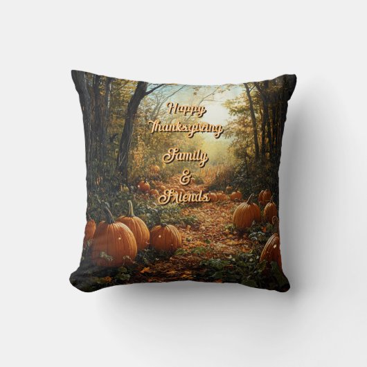 「ハッピーサンクスギビングファミリー&フレンズ」カボチャ クッション (正面)
