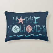 ハッピーシーショア |ビーチシーシェルネイビーホリデー アクセントクッション (正面)