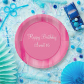 ハッピースウィート16ピンクかわいらしパーソナライズされたプレート ペーパープレート (パーティー)