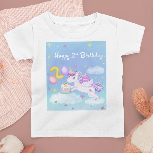 ハッピーセカンド誕生日ユニコーンとお誕生日ケーキ Tシャツ