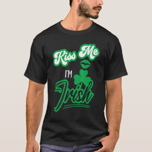 ハッピーセントパトリックSデイファミリーコーディネートキスMe Im Ir Tシャツ
