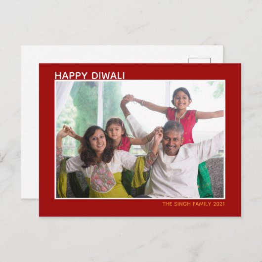 ハッピーディワリ美しいファミリーフォトレッドホリデー ポストカード (正面/裏面)