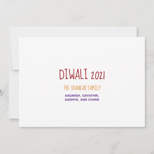 ハッピーディワリ美しい家族フォトレッドカード (裏面)