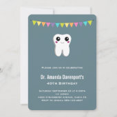 ハッピーデンタル歯が微笑むかわいい誕生日 招待状 (正面)