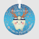 ハッピートナカイ〔雄ジカの〕枝角ズティースホワイトクリスマス オーナメント (裏面)