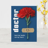 ハッピードクターズ・デイ。カスタマイズ可能なグリーティングカード カード (黄色い花)