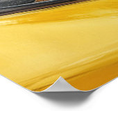 ハッピードッグインイエローカーアートプリント ポスター (角)