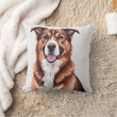 ハッピードッグポートレートリアルな茶色の白の笑顔 クッション (ブランケット)