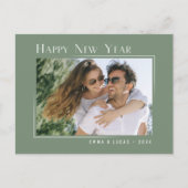 ハッピーニューイヤーエレガントシンプルセージ緑の写真 シーズンポストカード (正面)