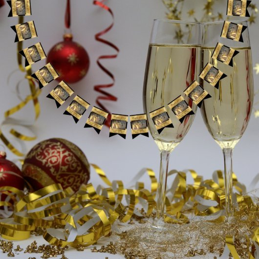 ハッピーニューイヤーエレガントブラックモダン金ゴールド バンティングフラッグ