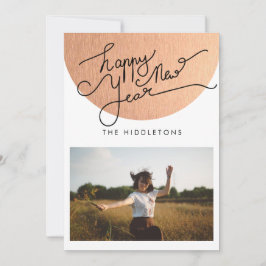 ハッピーニューイヤータイポグラフィピンクモダンフォト シーズンカード