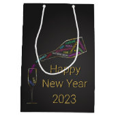 ハッピーニューイヤーボトルグラスカラフルモチベーション ミディアムペーパーバッグ (裏面)