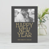 ハッピーニューイヤーモダンタイポグラフィパーソナライズされた シーズンカード (スタンド正面)