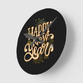 ハッピーニューイヤー新年イブパーティー女性男性の家族 ラウンド壁時計 (傾斜)