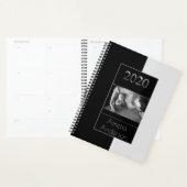 ハッピーニューイヤー2020黒とシルバーグレイエレガント プランナー手帳 (ディスプレー)