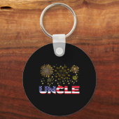 ハッピーニューイヤー2025おじさんアメリカ国旗の家族Fir キーホルダー (正面)