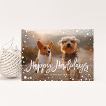 ハッピーハウリデイズスノー |ペットのクリスマスフォト シーズンカード<br><div class="desc">今年のホリデーシーズンスタイリッシュに応援を広げようお気に入りのと、4本足の友達が登場するハッピーハウリーデーと背中にマッチした雪の模様が付いた来4本足の友人の写真カード</div>