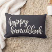 ハッピーハヌカートレンディースクリプトレタリングネイビーブルー ランバークッション (ブランケット)