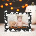 ハッピーハローウィンかわいい幽霊たちブー文字写真 カード<br><div class="desc">ハッピーハローウィンタイポグラフィオレンジ色の可愛い白い幽霊たちのパターンをオフに黒とブー文字、あなたのベビーや家族の写真を追加！</div>