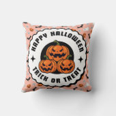 ハッピーハローウィンのトリックまたは脅威 クッション (裏面)
