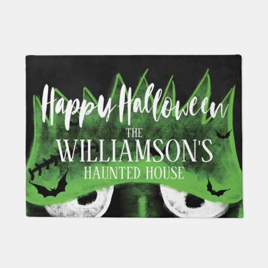 ハッピーハローウィンの不気味なフランケンシュタインによって捜される家 ドアマット (正面)