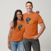 ハッピーハローウィンカリフォルニアサッカーヘルメットロゴ Tシャツ (ユニセックス)