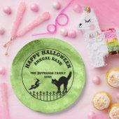 ハッピーハローウィンキャットウィッチシルエットグリーングランジ ペーパープレート (パーティー)