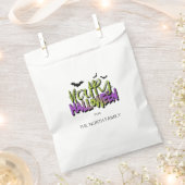 ハッピーハローウィンタイポグラフィ(こうもり緑ID685) フェイバーバッグ (クリップ留めされた状態)